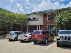 Barnes & Noble @ Mississippi State