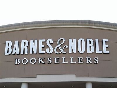 Barnes & Noble