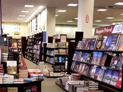 Barnes & Noble