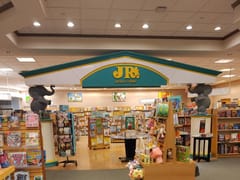 Barnes & Noble