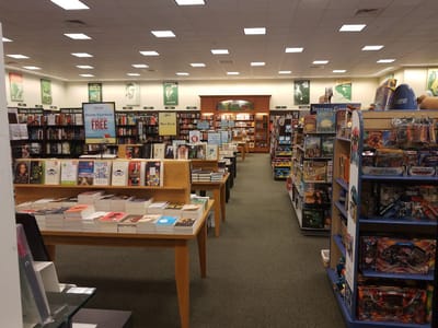 Barnes & Noble