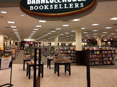 Barnes & Noble