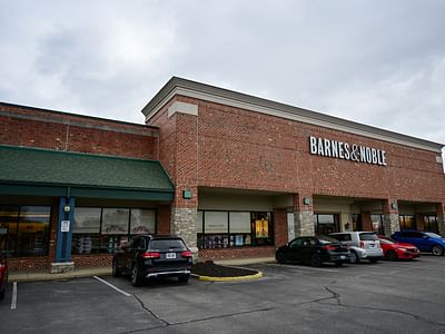 Barnes & Noble