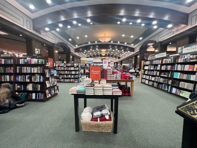 Barnes & Noble