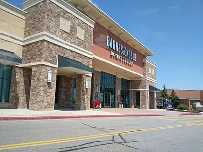 Barnes & Noble