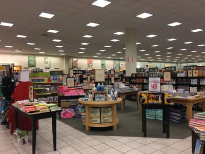 Barnes & Noble