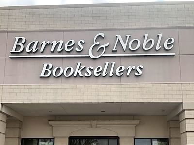 Barnes & Noble