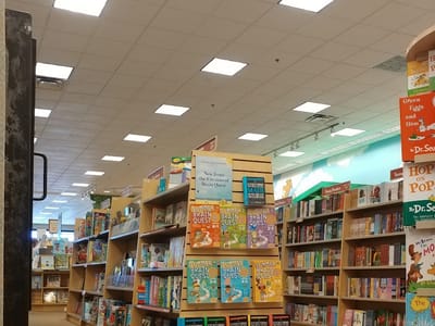 Barnes & Noble