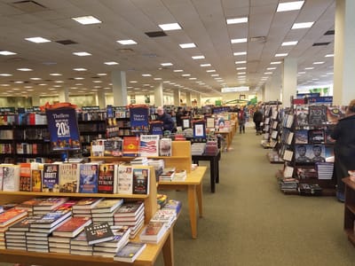Barnes & Noble