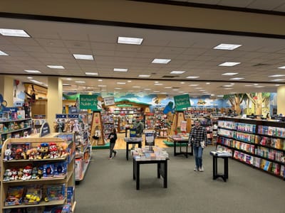 Barnes & Noble