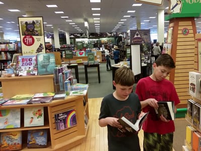 Barnes & Noble