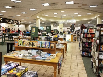 Barnes & Noble