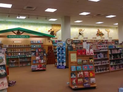 Barnes & Noble