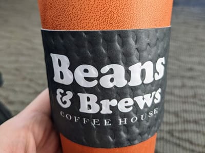 Beans & Brews Coffeehouse (inside terminal)