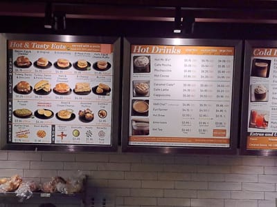 Beans & Brews Coffeehouse (inside terminal)