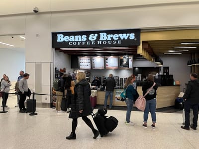 Beans & Brews Coffeehouse (inside terminal)