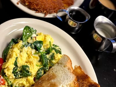 Bearclaw Bakery and Coffee