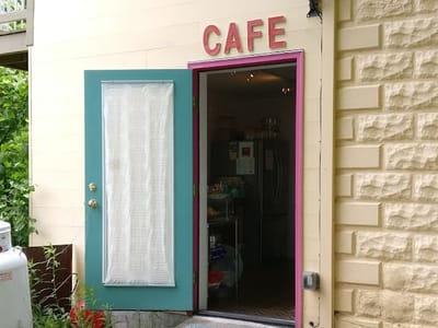 Bebert’s Condiments Cafe & Gallery