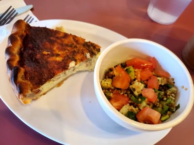 Bedoian's Bakery & Bistro