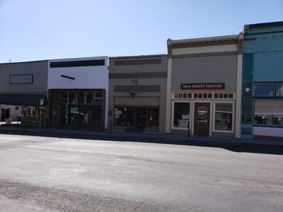 Bella Art Works Creative Cafe