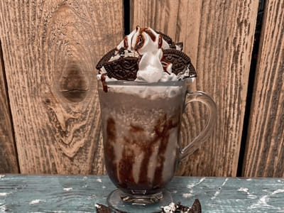 Bella la Brew Coffee Bar & Unique Boutique (Formerly Bella la Rue Boutique)