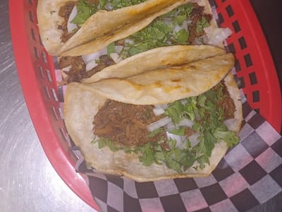 Bird Dawg Cafe & Ice Cream Shop