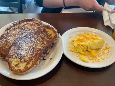 Bisbee Breakfast Club