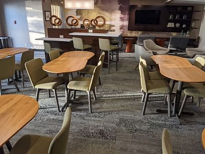 Bistro at Courtyard hotel