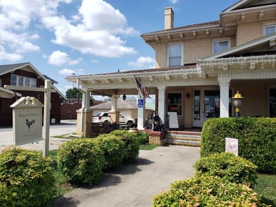 Black Chicken Coffee House & Gifts