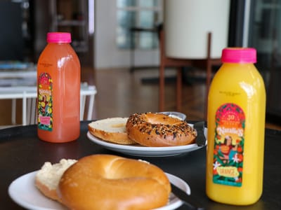 Black Press Coffee Shop #002