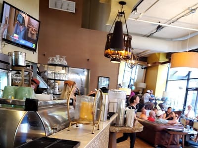 Blondie's Coffee & Wine Bar