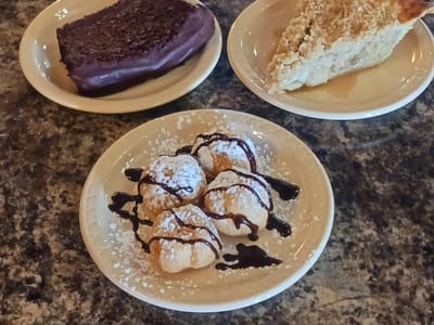 Bloom Café & Country Store