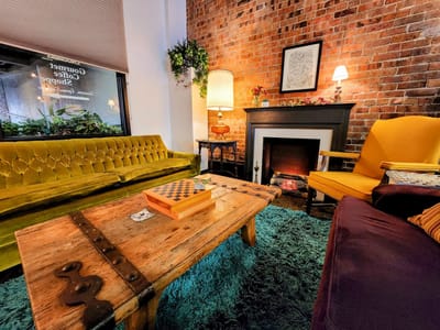 Bloomers On Central Coffee Shoppe