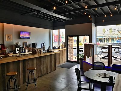 Blue Elk Coffee Shop & Roastery