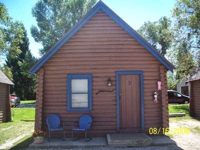 Blue Gables Motel and Coffee Bar