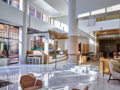 Bluestone Lane Long Beach Coffee Shop