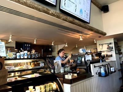 Bluetree Cafe Kapiolani