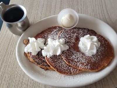 Bobbi's Coffee Shop & Cafe