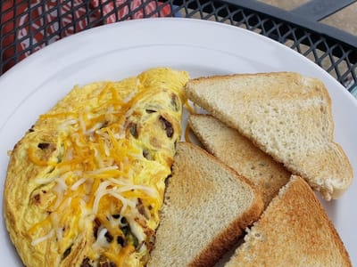 Bohemia Cafe & Bakery