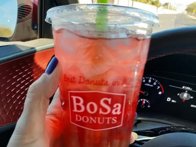 Bosa Donuts