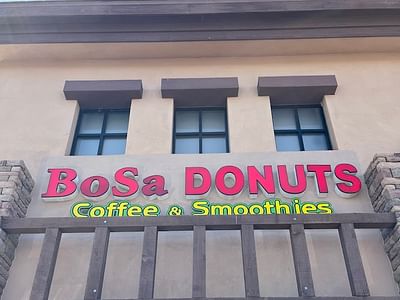 BoSa Donuts