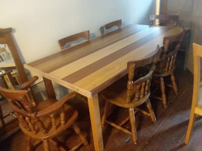 Boston's Main Street Cafe