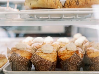 Brad's Breads and Bakery