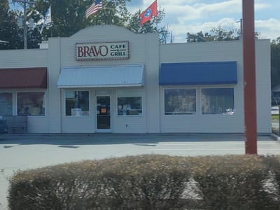 Bravo's Cafe & Grill