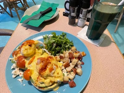 Breakfast Hangout & Euphoria