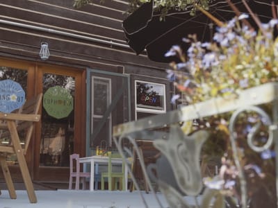 Breakfast Hangout & Euphoria