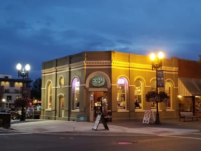 Brew Coffee & Tap House - Independence