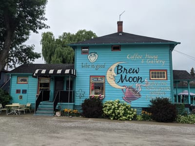 Brew Moon Coffee House & Gallery