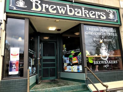 Brewbakers Café