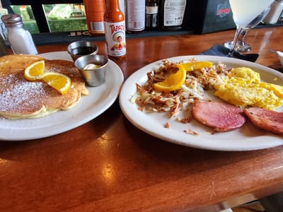 Brick & Mortar Café